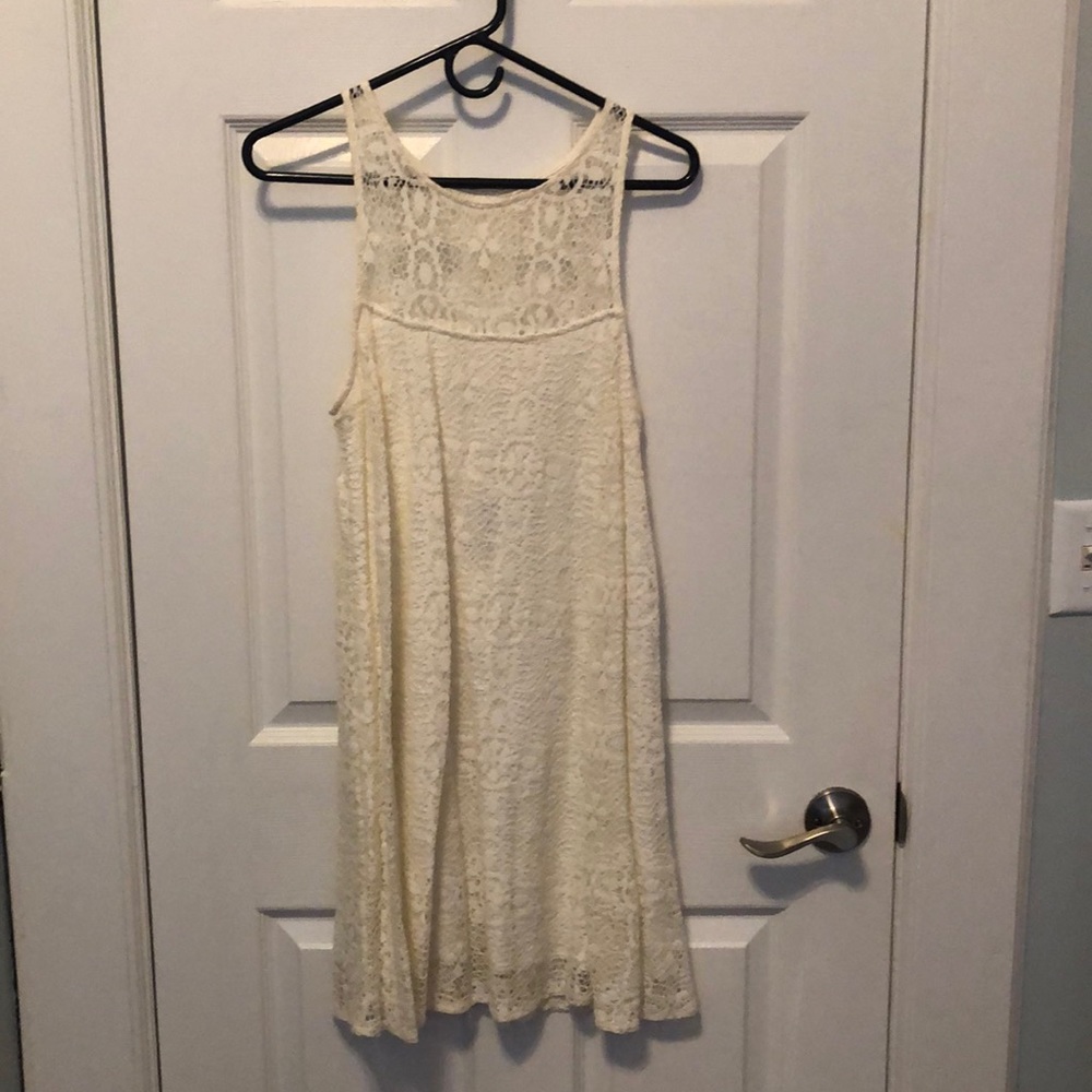 White lace dress